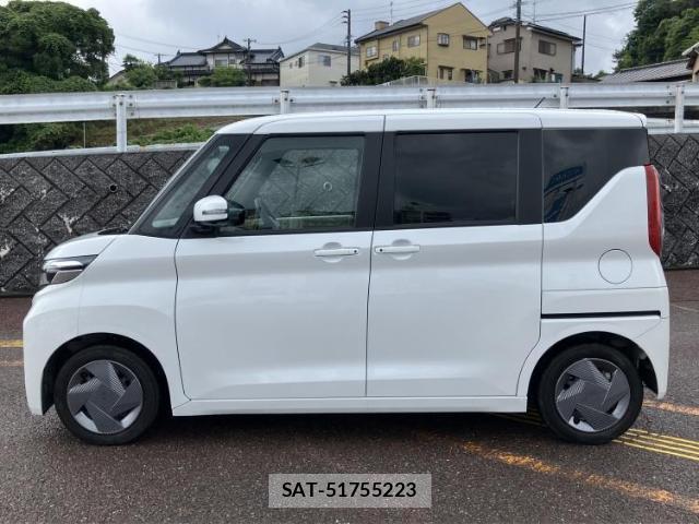 Nissan ROOX 2023-09 8373043-1