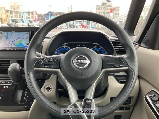 Nissan ROOX 2023-09 8373043-13