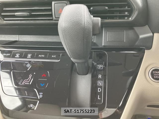 Nissan ROOX 2023-09 8373043-16