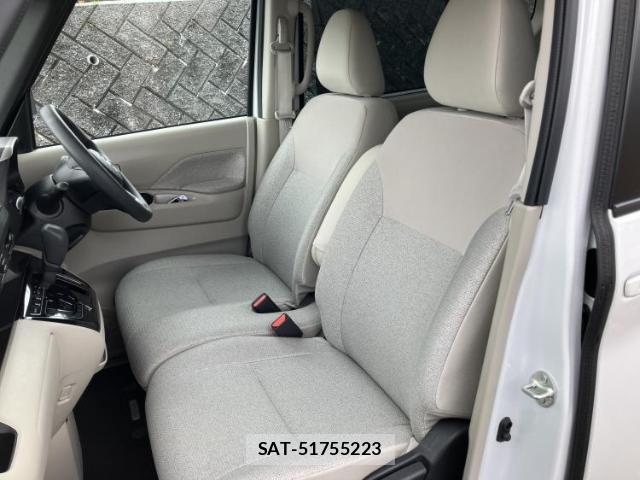 Nissan ROOX 2023-09 8373043-5