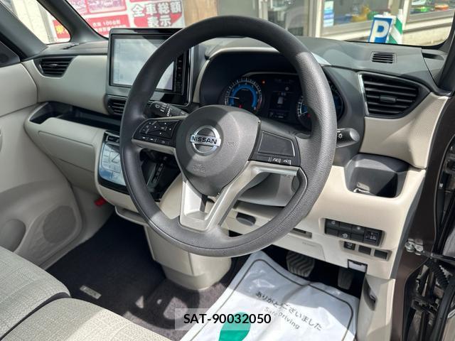 Nissan ROOX 2022-12 8373199-13