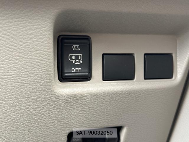 Nissan ROOX 2022-12 8373199-9