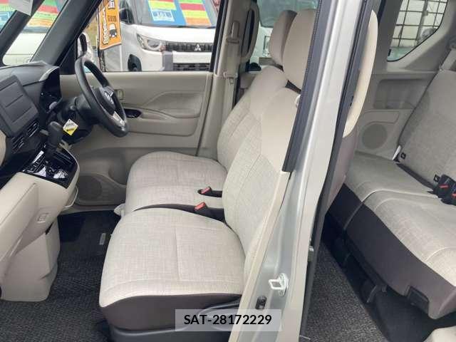 Nissan ROOX 2021-07 8373218-12