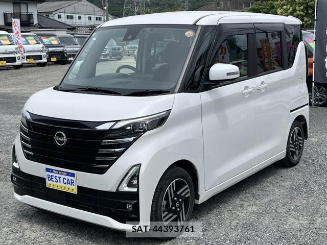 Nissan ROOX 2023-09 8373284-0