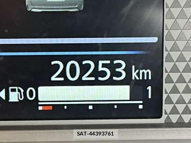 Nissan ROOX 2023-09 8373284-1