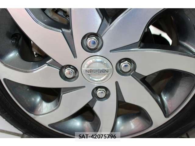 Nissan ROOX 2010-02 8373770-17