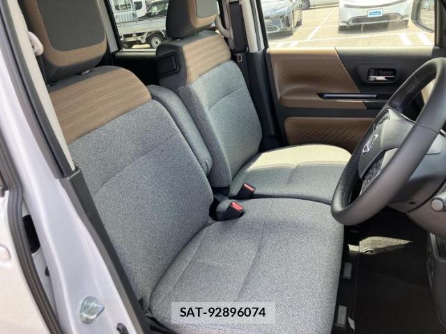 Nissan ROOX 2025-12 8374232-3