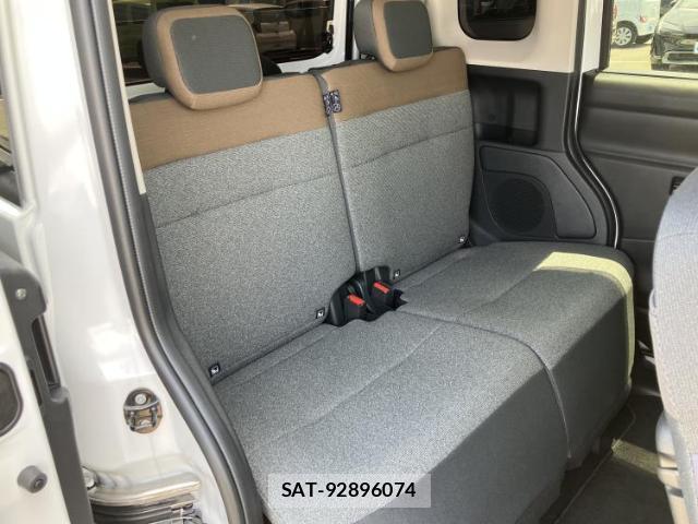 Nissan ROOX 2025-12 8374232-4