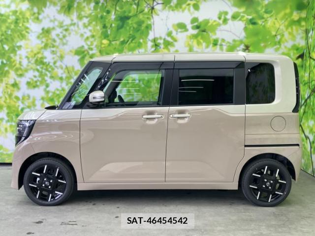 Nissan ROOX 2026-03 8374304-1