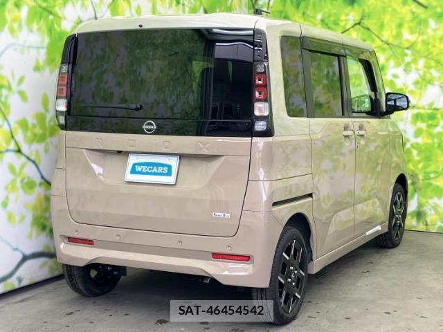 Nissan ROOX 2026-03 8374304-2