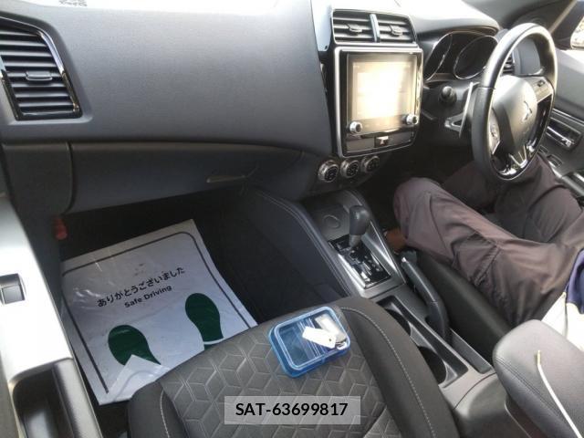 Mitsubishi RVR 2019-09 8372921-2