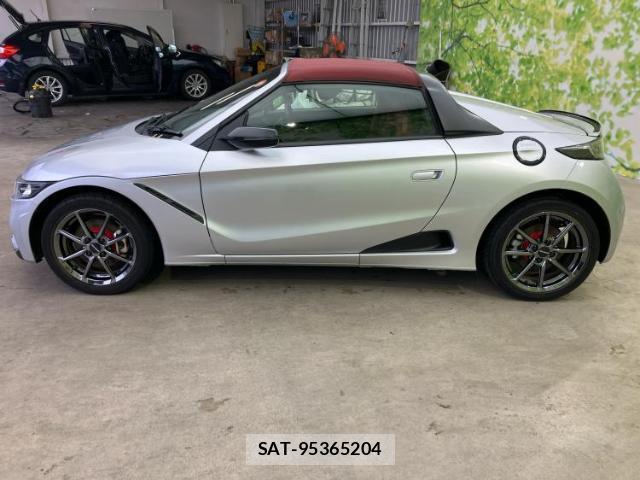 Honda S660 2020-06 8374336-1