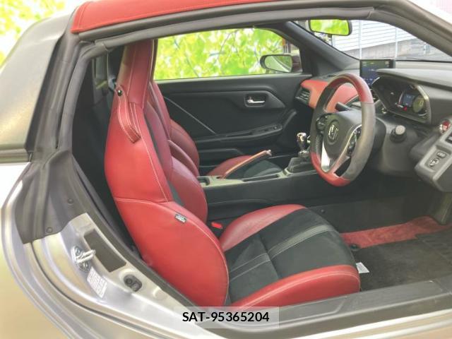 Honda S660 2020-06 8374336-3