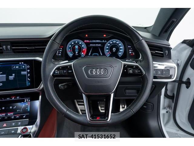 Audi S7 2021-10 8373457-17