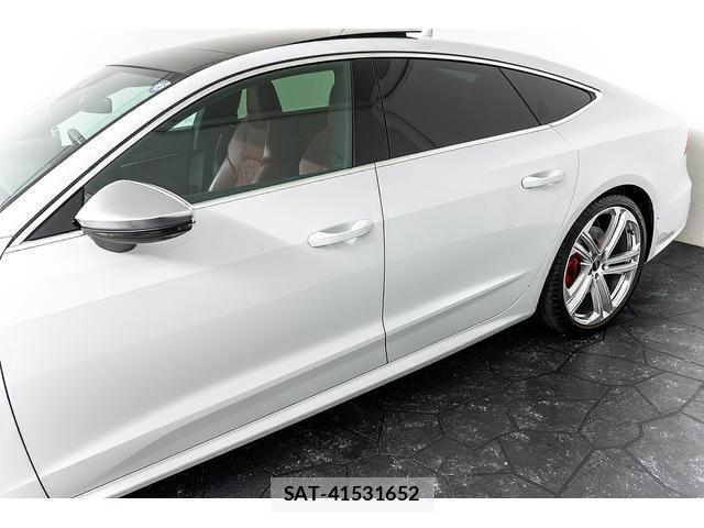 Audi S7 2021-10 8373457-7