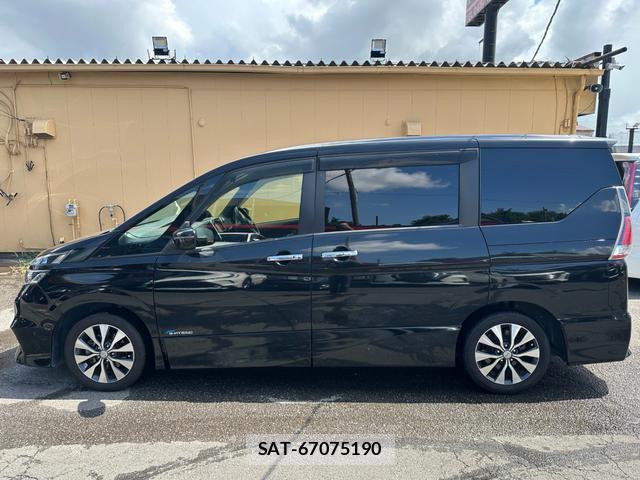 Nissan SERENA 2017-07 8372604-12