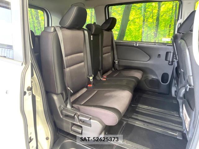 Nissan SERENA 2017-06 8372959-11