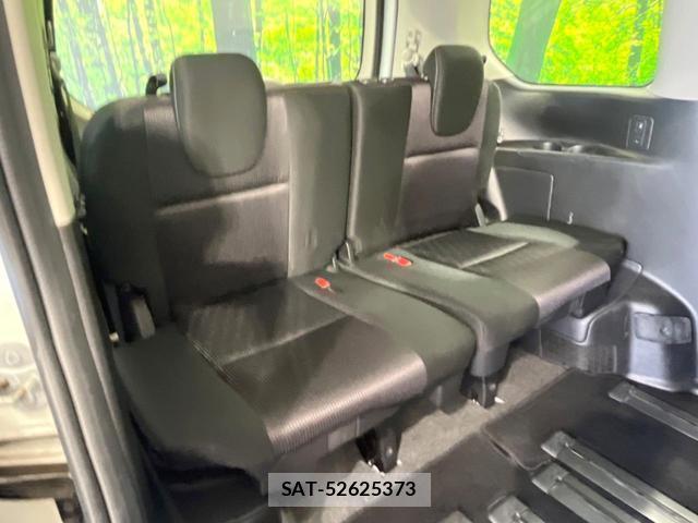 Nissan SERENA 2017-06 8372959-12