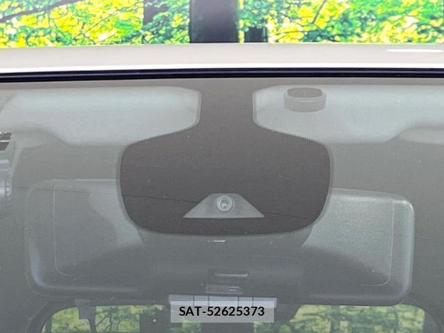 Nissan SERENA 2017-06 8372959-4