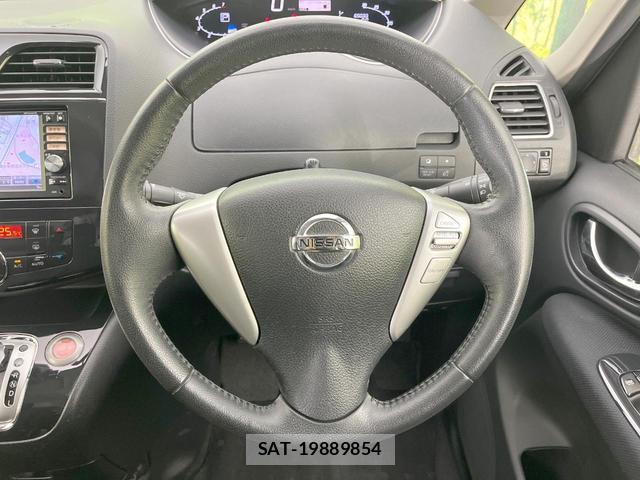 Nissan SERENA 2013-08 8373030-11