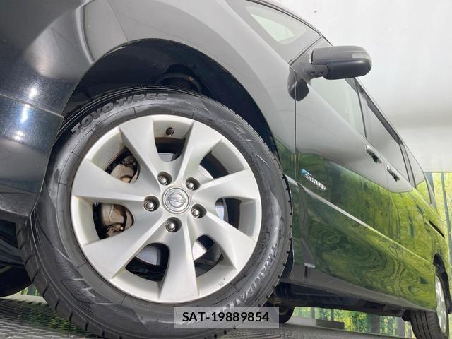 Nissan SERENA 2013-08 8373030-13