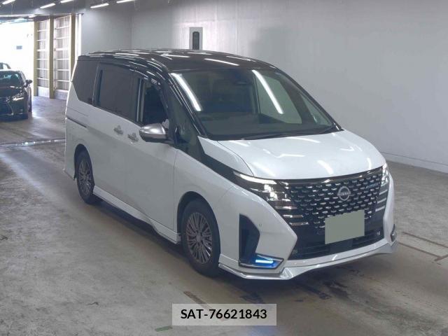Nissan SERENA 2024-04 8373110-3