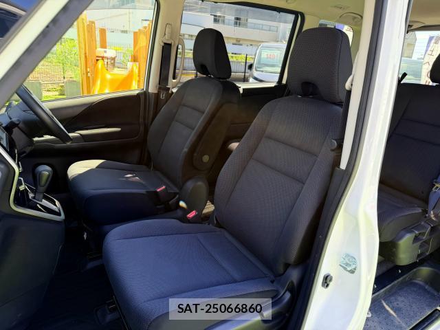 Nissan SERENA 2017-07 8373340-12