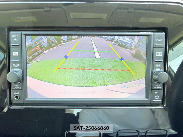 Nissan SERENA 2017-07 8373340-7
