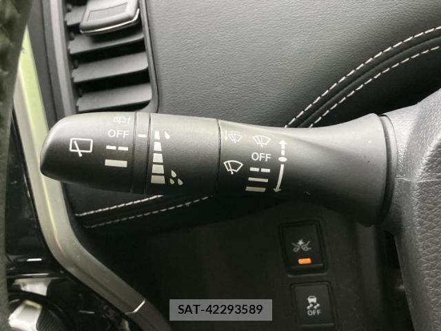 Nissan SERENA 2017-01 8373418-16
