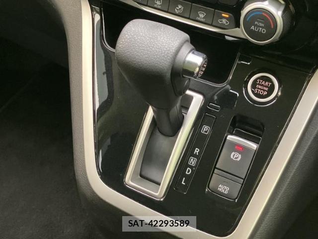 Nissan SERENA 2017-01 8373418-17