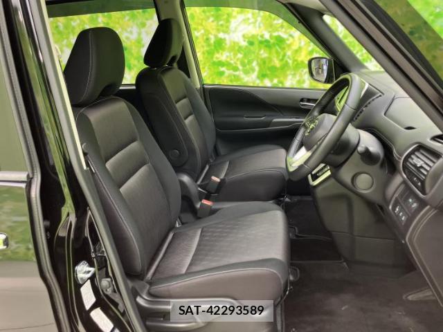 Nissan SERENA 2017-01 8373418-3