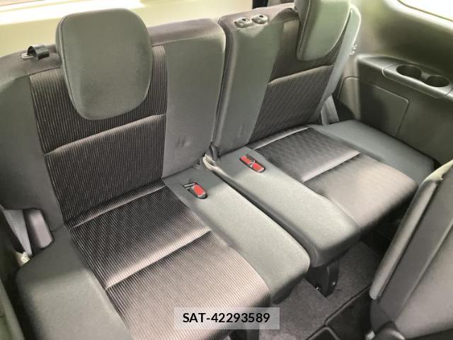 Nissan SERENA 2017-01 8373418-5