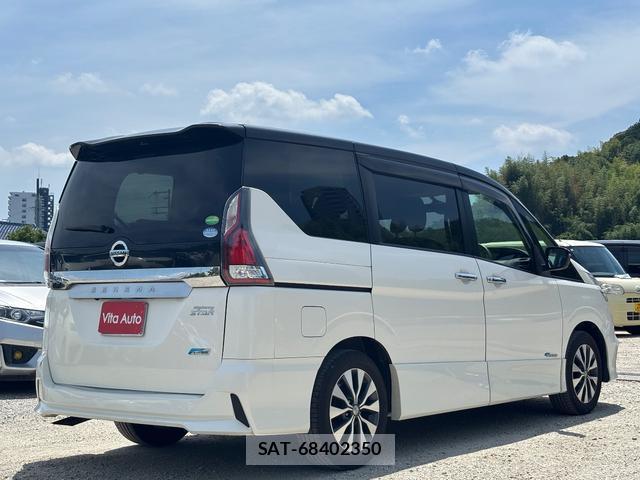 Nissan SERENA 2017-03 8373486-13