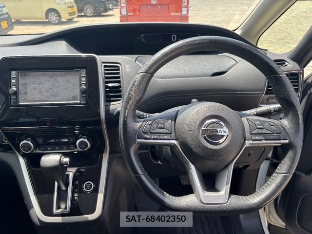 Nissan SERENA 2017-03 8373486-6