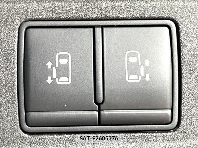 Nissan SERENA 2020-04 8373552-6