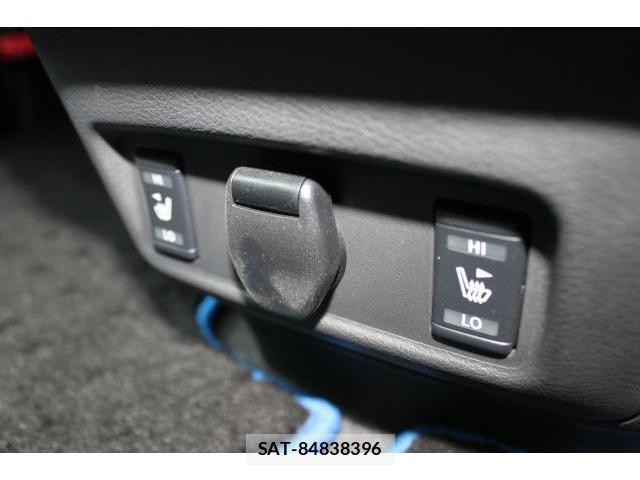 Nissan SERENA 2021-10 8373562-8