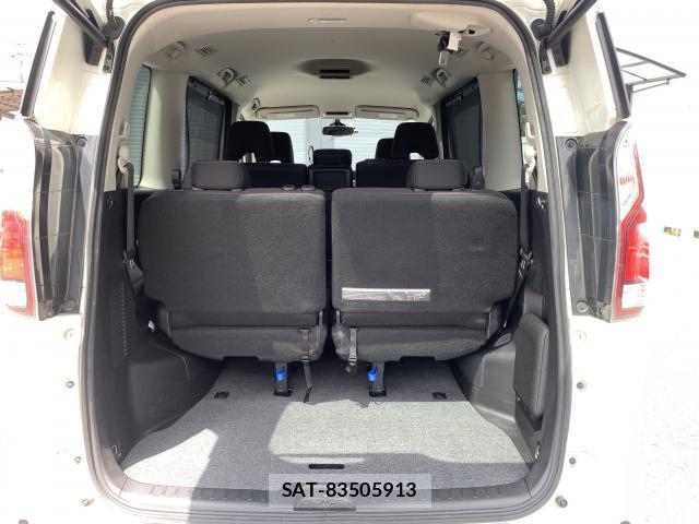 Nissan SERENA 2017-12 8373805-18