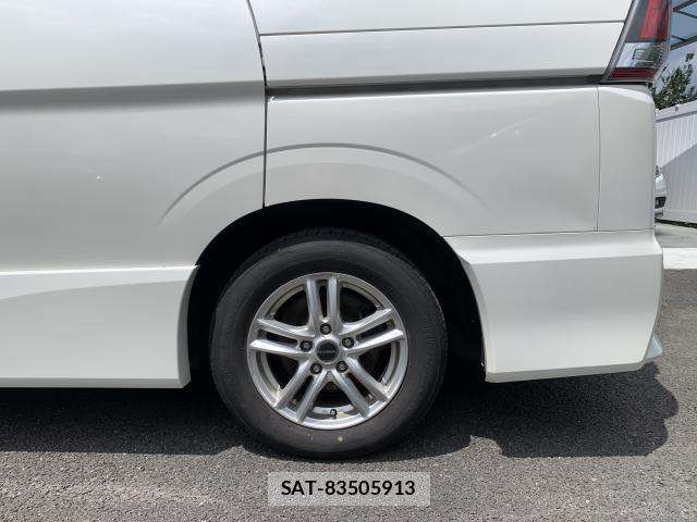 Nissan SERENA 2017-12 8373805-19