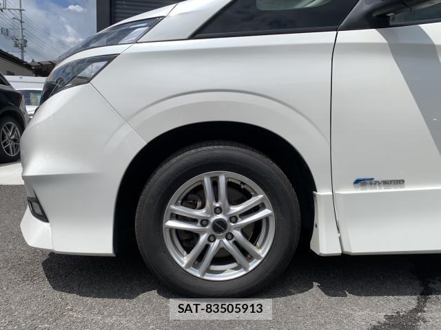 Nissan SERENA 2017-12 8373805-8