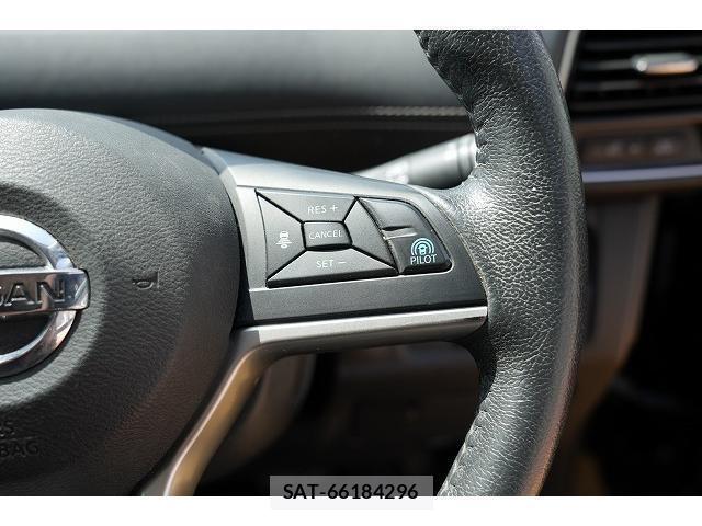 Nissan SERENA 2019-03 8373817-11