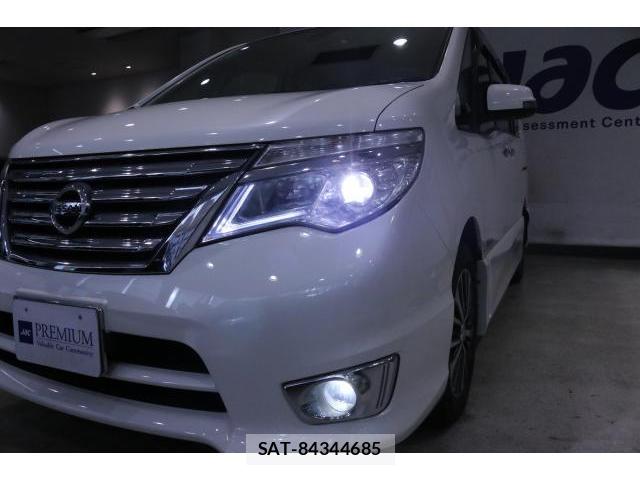 Nissan SERENA 2016-01 8373824-14