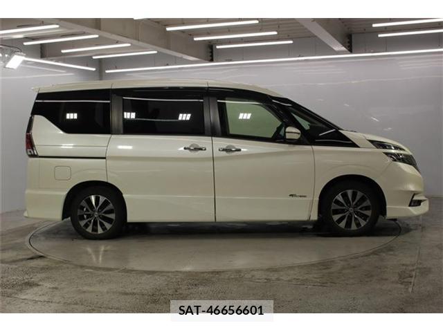 Nissan SERENA 2016-08 8373954-4