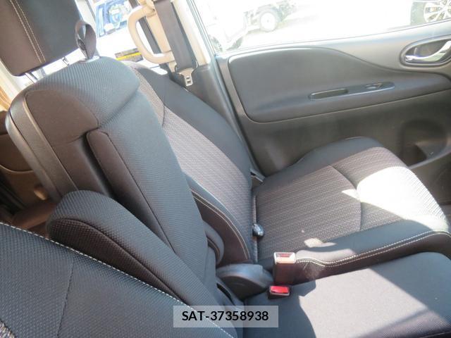 Nissan SERENA 2016-05 8374066-10