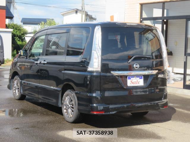 Nissan SERENA 2016-05 8374066-3