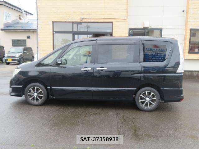 Nissan SERENA 2016-05 8374066-5