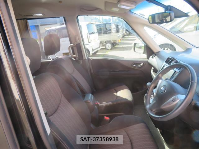 Nissan SERENA 2016-05 8374066-6