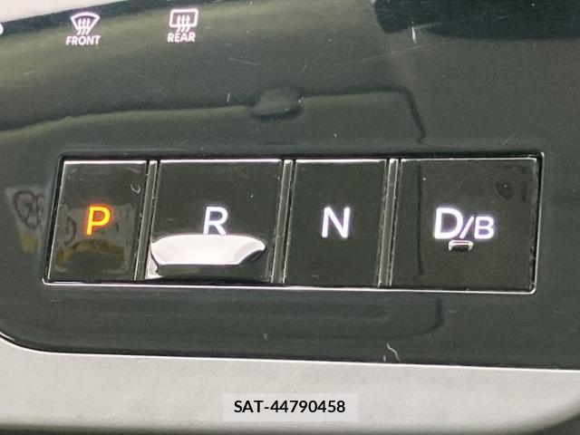 Nissan SERENA 2023-05 8374259-17