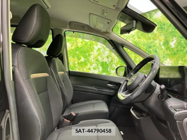 Nissan SERENA 2023-05 8374259-3