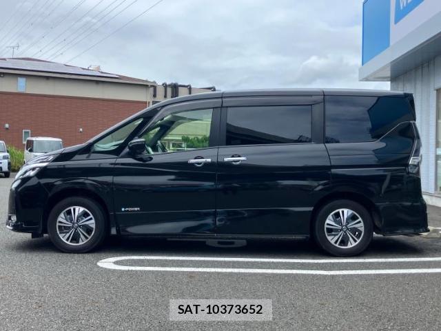 Nissan SERENA 2023-02 8374308-1