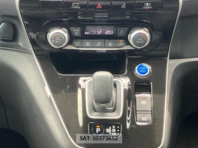 Nissan SERENA 2023-02 8374308-11